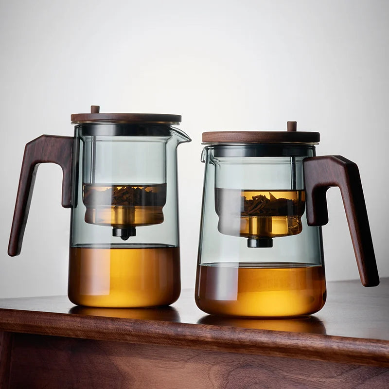 CrystalBrew – Teapot with One-Click Tea Filter